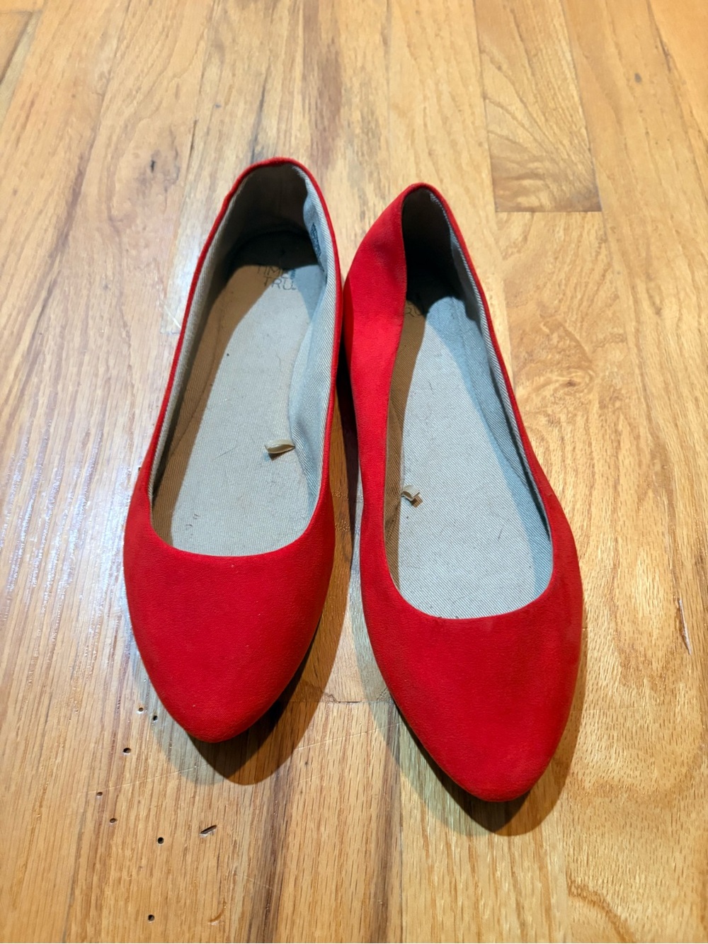 Time and Tru Red Faux Suede Ballet Flats Women’s Size 7 Pointed Toe Slip-On Sho